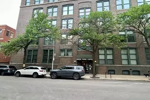 1327 W Washington Blvd, Chicago, IL 60607 - Photo 1
