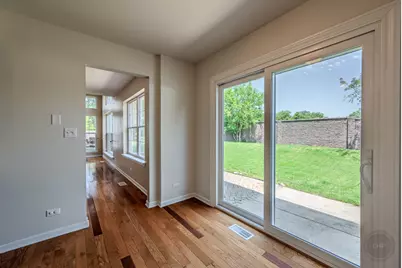 527 Northgate Circle, Oswego, IL 60543 - Photo 11
