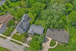 308 Sheldon Ave, Downers Grove, IL 60515 - Photo 3