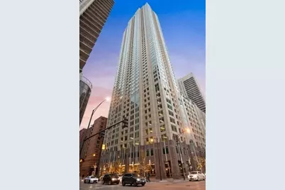 33 W Ontario Street #16I, Chicago, IL 60654 - Photo 1