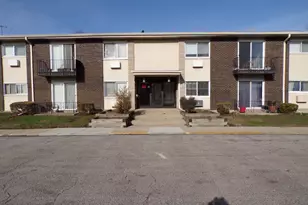 8860 N Western Ave, Des Plaines, IL 60016 - Photo 33