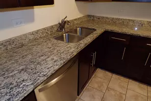 8860 N Western Ave, Des Plaines, IL 60016 - Photo 13
