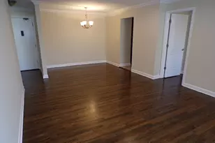 8860 N Western Ave, Des Plaines, IL 60016 - Photo 15