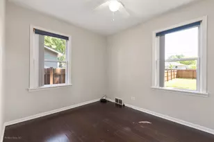 33191 N Sunset Ave, Grayslake, IL 60030 - Photo 13
