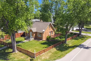 33191 N Sunset Ave, Grayslake, IL 60030 - Photo 3