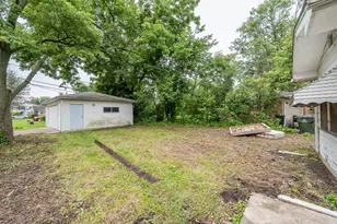 2141 Spruce Rd, Homewood, IL 60430 - Photo 11