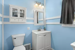 206 E Grant St, Streator, IL 61364 - Photo 17