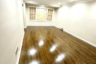 8434 S Luella Ave, Chicago, IL 60617 - Photo 3