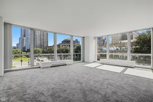 340 W Diversey Pkwy, Chicago, IL 60657 - Photo 3