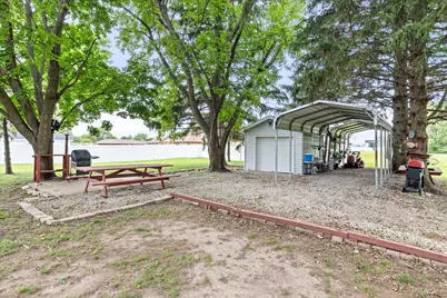902 Laura Avenue, Streator, IL 61364 - Photo 27