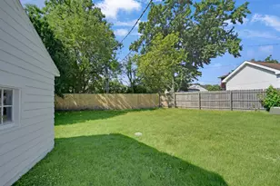 55 Apple Ln, Park Forest, IL 60466 - Photo 15