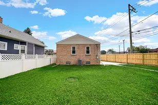 3310 Highland Ave, Berwyn, IL 60402 - Photo 25