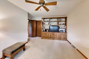 16W671 Fern St, Willowbrook, IL 60527 - Photo 23