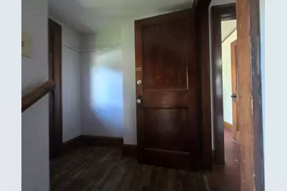 1721 S 5th Street, Rockford, IL 61104 - Photo 9