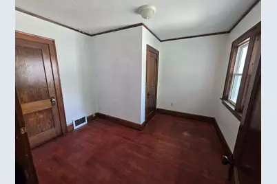 1721 S 5th Street, Rockford, IL 61104 - Photo 17