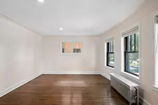 1215 W Granville Ave, Chicago, IL 60660 - Photo 7