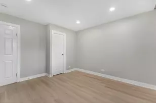 5521 Pebblebeach Dr, Hanover Park, IL 60133 - Photo 11