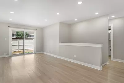 5521 Pebblebeach Drive, Hanover Park, IL 60133 - Photo 5