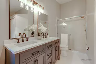 232 Stanton Ct W, Buffalo Grove, IL 60089 - Photo 21