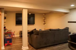 4100 176th Pl, Country Club Hills, IL 60478 - Photo 17