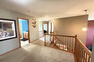 2023 Crosswind Dr, Plainfield, IL 60586 - Photo 21