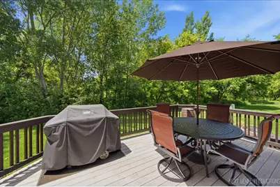 632 Waters Edge Drive, South Elgin, IL 60177 - Photo 49