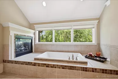 632 Waters Edge Drive, South Elgin, IL 60177 - Photo 25