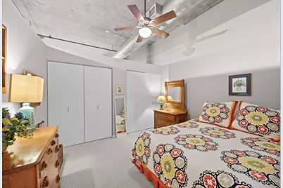 [Address not provided], Chicago, IL 60610 - Photo 15