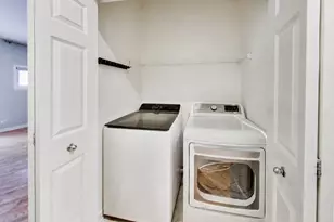 1355 W Fillmore St, Chicago, IL 60607 - Photo 23