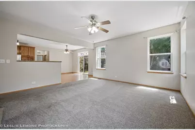305 Kensington Drive, Oswego, IL 60543 - Photo 7