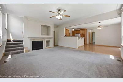 305 Kensington Drive, Oswego, IL 60543 - Photo 5