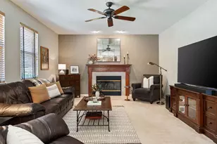 2815 Forest Creek Ln, Naperville, IL 60565 - Photo 15