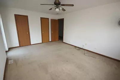 1142 Greenwood Circle, Woodstock, IL 60098 - Photo 9