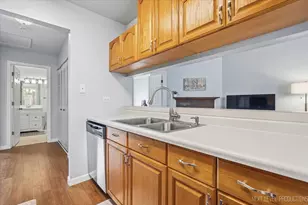 7506 Harrison St, Hanover Park, IL 60133 - Photo 11