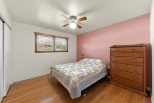15200 Oxford Dr, Oak Forest, IL 60452 - Photo 17