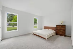 216 Magnolia Dr, North Aurora, IL 60542 - Photo 9
