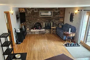 9157 S 83rd Ct, Hickory Hills, IL 60457 - Photo 11