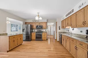 17701 Pennsylvania Ct, Orland Park, IL 60467 - Photo 3