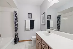 17701 Pennsylvania Ct, Orland Park, IL 60467 - Photo 15