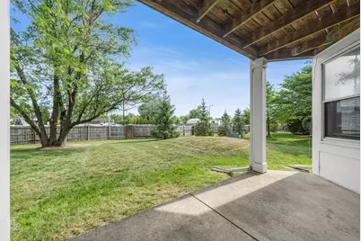 98 Willow Parkway #98, Buffalo Grove, IL 60089 - Photo 17
