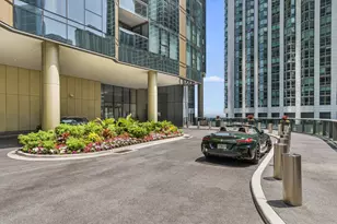 211 N Harbor Dr, Chicago, IL 60601 - Photo 17