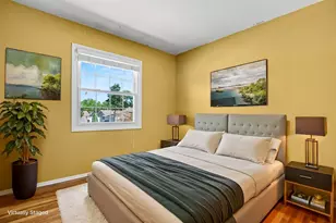 1355 Devonshire Ln, Hoffman Estates, IL 60169 - Photo 11