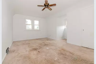 217 20th Avenue, Ottawa, IL 61350 - Photo 13