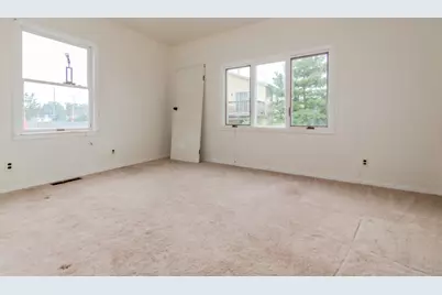 217 20th Avenue, Ottawa, IL 61350 - Photo 3