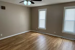 121 Terwilliger St, Hampshire, IL 60140 - Photo 7