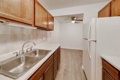 2A E Dundee Quarter Drive #208, Palatine, IL 60074 - Photo 9