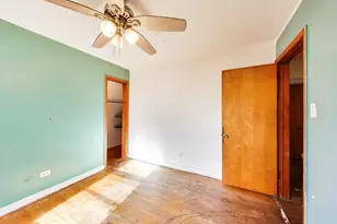 5160 W Sunnyside Ave, Chicago, IL 60630 - Photo 31
