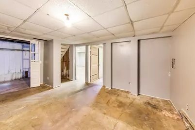5160 W Sunnyside Avenue, Chicago, IL 60630 - Photo 39