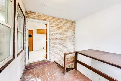 5160 W Sunnyside Avenue, Chicago, IL 60630 - Photo 19