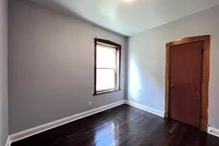 821 N Waller Ave, Chicago, IL 60651 - Photo 19